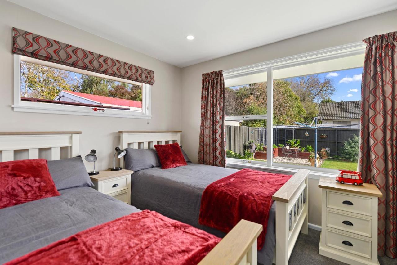 Leave Of Absence - Christchurch Holiday Home Exterior foto